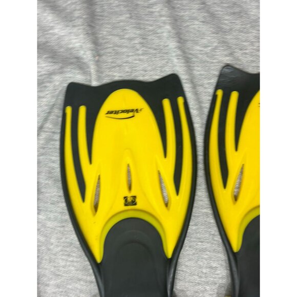 Velociter Adults Full Foot Flippers for Scuba Diving Snorkeling Swimming Watersp - Picture 3 of 9